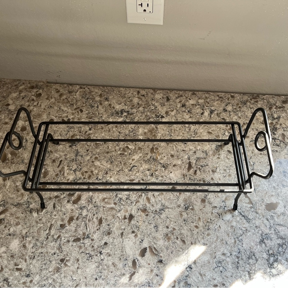 Pampered Chef Simple Additions Hospitality Stand - NWOT